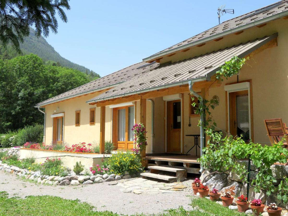 Chambres D'Hotes La Pierre D'Oran LʼArgentière-la-Bessée Exterior foto